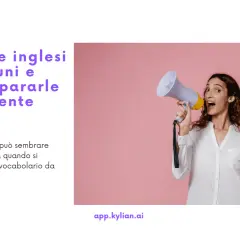 Donna con megafono annuncia le parole inglesi più comuni, per impararle velocemente. Il significato è chiaro: l'inglese è accessibile!